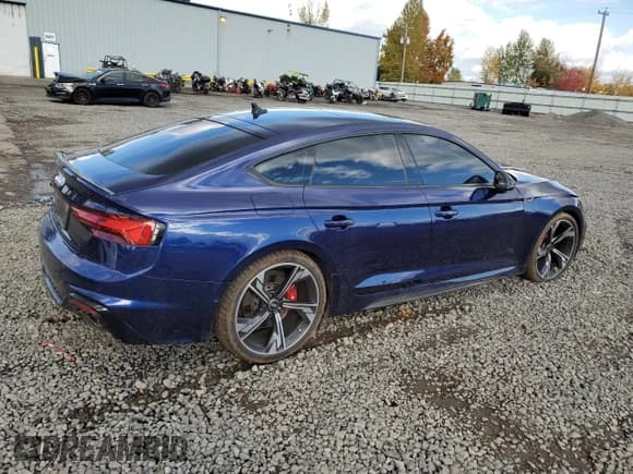 ✅ 2021 Audi RS 5 Sportback • VIN: WUAAWCF53MA902779 • Lot: 78285014. Listed on Copart with 29,526 mi. Free auction sales archive from the USA and detailed vehicle history report at DreamBid. Image 3.