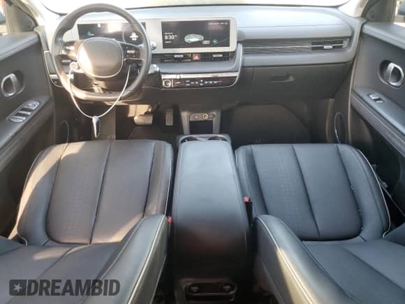 2023 Hyundai Ioniq 5 SEL z VIN KM8KN4AE2PU144059, wystawiony jako Copart lot #72025914 z przebiegiem 26 715 mil mil oraz Nie do naprawy • Non repairable. Historia ofert i sprzedaży dostępna na DreamBid. Obrazek 8.