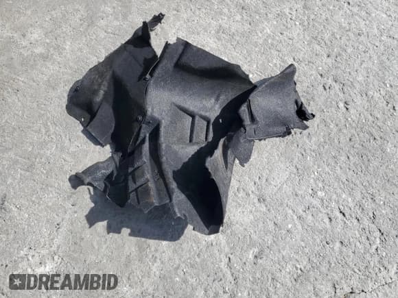 ✅ 2017 Chevrolet Volt Premier • VIN: 1G1RD6S58HU103767 • Lot: 77201444. Wystawiony na Copart z przebiegiem 117 966 mil. Bezpłatny archiwum sprzedaży aukcyjnych z USA i szczegółowy raport historii pojazdu na DreamBid. Zdjęcie 14.