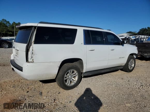✅ 2018 Chevrolet Suburban LT • VIN: 1GNSCHKC1JR256027 • Lot: 91641015. Listed on Copart with 165,545 mi. Free auction sales archive from the USA and detailed vehicle history report at DreamBid. Image 3.