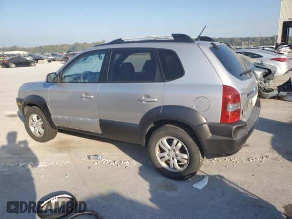 2006 Hyundai Tucson GLS with VIN KM8JN72D96U307422, listed as a Copart auction lot 75299464 with 113,578 mi miles and Salvage title. Bid and sale history available at DreamBid. Image 2.