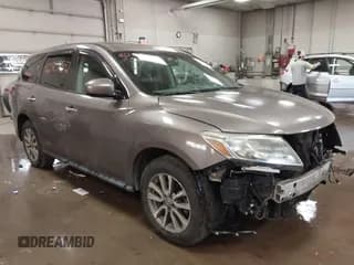 ✅ 2013 Nissan Pathfinder SV • VIN: 5N1AR2MM0DC685359 • Lot: 42907502. Listed on IAAI with 131,538 mi. Free auction sales archive from the USA and detailed vehicle history report at DreamBid. Image 1.