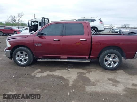 2016 Ram 1500 Big Horn with VIN 1C6RR6LG6GS319580, listed as a IAAI auction lot 41911054 with 111,199 mi miles and . Bid and sale history available at DreamBid. Image 15.