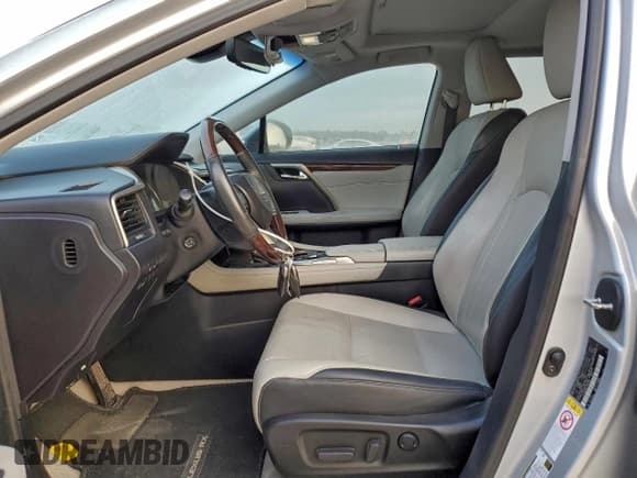 ✅ 2017 Lexus RX 350 • VIN: 2T2ZZMCA2HC087986 • Lot: 92116245. Wystawiony na Copart z przebiegiem 203 175 mil. Bezpłatny archiwum sprzedaży aukcyjnych z USA i szczegółowy raport historii pojazdu na DreamBid. Zdjęcie 7.