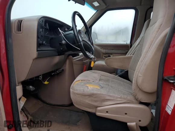 ✅ 1992 Ford Econoline Wagon XL • VIN: 1FBJS31H7NHB27006 • Лот: 83633524. Опубликован ранее на Copart с пробегом 308 837 миль. Бесплатный доступ к архиву аукционных продаж из США и подробный отчёт об истории автомобиля на DreamBid. Изображение 7.