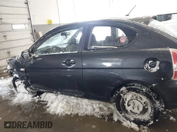 ✅ 2010 Hyundai Accent GS • VIN: KMHCM3AC4AU152753 • Лот: 41579979. Опубликован ранее на IAAI с пробегом 143 414 миль. Бесплатный доступ к архиву аукционных продаж из США и подробный отчёт об истории автомобиля на DreamBid. Изображение 14.