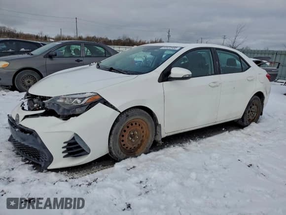 ✅ 2017 Toyota Corolla LE • VIN: 2T1BURHE1HC883996 • Lot: 93923485. Wystawiony na Copart z przebiegiem 212 001 mil. Bezpłatny archiwum sprzedaży aukcyjnych z USA i szczegółowy raport historii pojazdu na DreamBid. Zdjęcie 1.