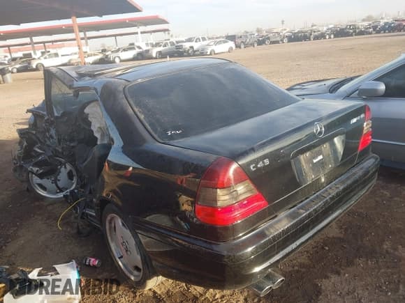 ✅ 1999 Mercedes-Benz C • VIN: WDBHA33G9XF800344 • Лот: 41528977. Опубликован ранее на IAAI с пробегом Не указан. Бесплатный доступ к архиву аукционных продаж из США и подробный отчёт об истории автомобиля на DreamBid. Изображение 3.