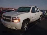 ✅ 2008 Chevrolet Avalanche 1LT • VIN: 3GNFK12338G239946 • Лот: 43812690. Опубликован ранее на IAAI с пробегом 223 627 миль. Бесплатный доступ к архиву аукционных продаж из США и подробный отчёт об истории автомобиля на DreamBid. Изображение 6.