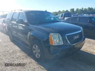 ✅ 2011 GMC Yukon SLE • VIN: 1GKS1AE09BR173877 • Lot: 43428440. Wystawiony na IAAI z przebiegiem 228 645 mil. Bezpłatny archiwum sprzedaży aukcyjnych z USA i szczegółowy raport historii pojazdu na DreamBid. Zdjęcie 1.