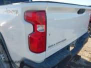 ✅ 2021 Chevrolet Silverado 2500HD Work Truck • VIN: 1GC1YLE78MF288230 • Лот: 43635503. Опубликован ранее на IAAI с пробегом 127 646 миль. Бесплатный доступ к архиву аукционных продаж из США и подробный отчёт об истории автомобиля на DreamBid. Изображение 21.