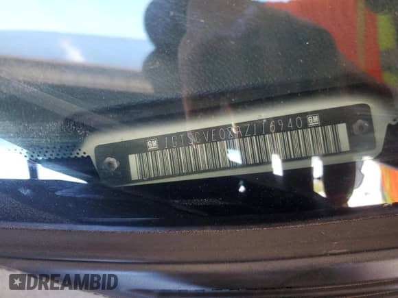 2010 GMC Sierra 1500 SLE with VIN 1GTSCVE08AZ116940, listed as a Copart auction lot 82693455 with 161,184 mi miles and Salvage title. Bid and sale history available at DreamBid. Image 14.