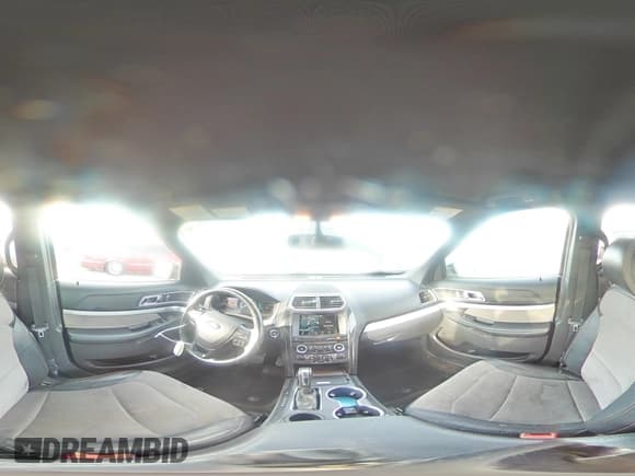 ✅ 2017 Ford Explorer XLT • VIN: 1FM5K7DHXHGD01964 • Lot: 55931385. Listed on Copart with 131,480 mi. Free auction sales archive from the USA and detailed vehicle history report at DreamBid. Image 15.