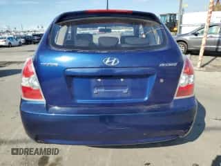 2009 Hyundai Accent Auto GS z VIN KMHCM36C89U111031, wystawiony jako Copart lot #81388534 z przebiegiem 55 323 mil mil oraz Szkoda całkowita • Salvage title. Historia ofert i sprzedaży dostępna na DreamBid. Obrazek 6.