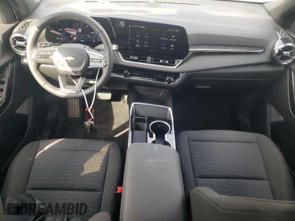 ✅ 2025 Chevrolet Equinox FWD LT • VIN: 3GNAXHEG0SL299040 • Lot: 53889075. Wystawiony na Copart z przebiegiem 284 mil. Bezpłatny archiwum sprzedaży aukcyjnych z USA i szczegółowy raport historii pojazdu na DreamBid. Zdjęcie 8.