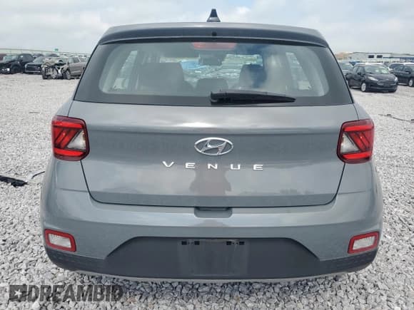 ✅ 2022 Hyundai Venue SE • VIN: KMHRB8A38NU176847 • Lot: 62816035. Wystawiony na Copart z przebiegiem 50 975 mil. Bezpłatny archiwum sprzedaży aukcyjnych z USA i szczegółowy raport historii pojazdu na DreamBid. Zdjęcie 6.
