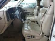 ✅ 2002 GMC Sierra 1500HD SLE • VIN: 1GTGC13U12F231628 • Лот: 48325315. Опубликован ранее на Copart с пробегом 302 458 миль. Бесплатный доступ к архиву аукционных продаж из США и подробный отчёт об истории автомобиля на DreamBid. Изображение 7.