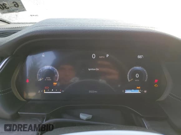 ✅ 2025 Jeep Grand Cherokee Limited • VIN: 1C4RJKBG2S8693846 • Lot: 83792185. Wystawiony na Copart z przebiegiem 5 922 mil. Bezpłatny archiwum sprzedaży aukcyjnych z USA i szczegółowy raport historii pojazdu na DreamBid. Zdjęcie 9.