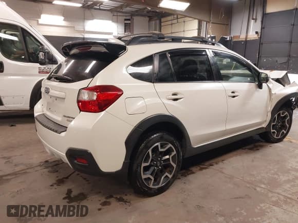 ✅ 2017 Subaru Crosstrek Limited • VIN: JF2GPANC7H8221788 • Lot: 42506025. Listed on IAAI with 75,150 mi. Free auction sales archive from the USA and detailed vehicle history report at DreamBid. Image 4.