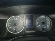 ✅ 2018 Toyota Tacoma SR5 • VIN: 5TFCZ5AN2JX138187 • Lot: 89712755. Listed on Copart with 123,501 mi. Free auction sales archive from the USA and detailed vehicle history report at DreamBid. Image 9.