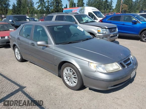 ✅ 2005 Saab 9-5 Arc • VIN: YS3ED49A753520627 • Lot: 43240230. Listed on IAAI with 170,667 mi. Free auction sales archive from the USA and detailed vehicle history report at DreamBid. Image 1.