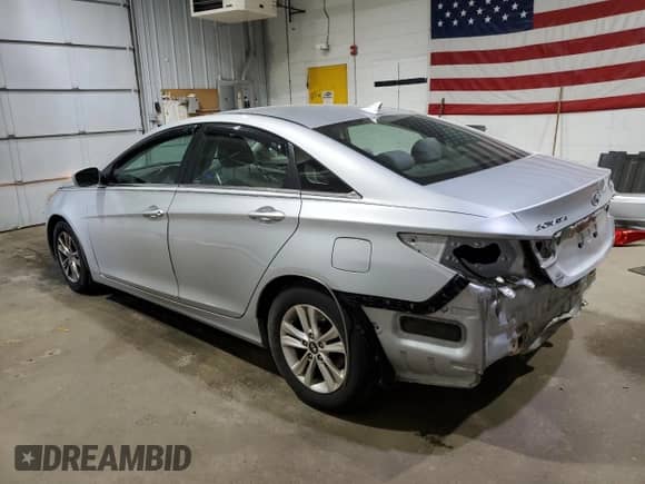 2011 Hyundai Sonata GLS with VIN 5NPEB4AC3BH005747, listed as a Copart auction lot 80193815 with 98,222 mi miles and Salvage title. Bid and sale history available at DreamBid. Image 2.