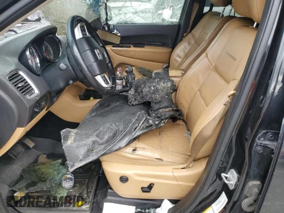 ✅ 2012 Dodge Durango Citadel • VIN: 1C4SDJET4CC104368 • Lot: 87122845. Wystawiony na Copart z przebiegiem Nie podano. Bezpłatny archiwum sprzedaży aukcyjnych z USA i szczegółowy raport historii pojazdu na DreamBid. Zdjęcie 7.