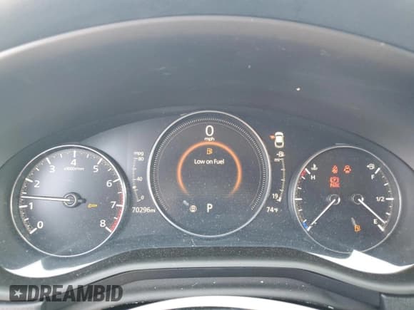 ✅ 2020 Mazda CX-30 Preferred • VIN: 3MVDMBDL4LM107462 • Lot: 71458255. Wystawiony na Copart z przebiegiem 70 296 mil. Bezpłatny archiwum sprzedaży aukcyjnych z USA i szczegółowy raport historii pojazdu na DreamBid. Zdjęcie 9.