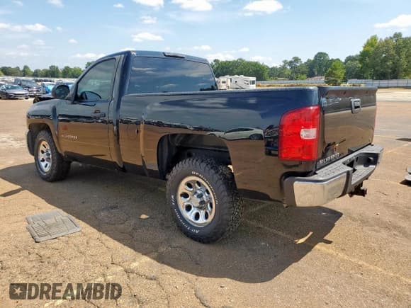 ✅ 2013 Chevrolet Silverado 1500 Work Truck • VIN: 1GCNCPE07DZ149960 • Lot: 70587415. Listed on Copart with 134,128 mi. Free auction sales archive from the USA and detailed vehicle history report at DreamBid. Image 2.