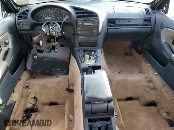 1997 BMW 3 Series M3s z VIN WBSCD9324VEE06906, wystawiony jako Copart lot #61715875 z przebiegiem Nie podano mil oraz Nie do naprawy • Non repairable. Historia ofert i sprzedaży dostępna na DreamBid. Obrazek 8.