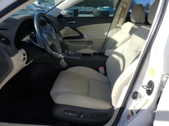 ✅ 2011 Lexus IS 250 • VIN: JTHBF5C20B5132942 • Lot: 86551995. Wystawiony na Copart z przebiegiem 218 651 mil. Bezpłatny archiwum sprzedaży aukcyjnych z USA i szczegółowy raport historii pojazdu na DreamBid. Zdjęcie 7.