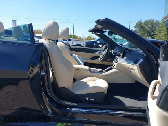 ✅ 2024 BMW 4 Series 430i • VIN: WBA23AT02RCP16277 • Lot: 43606221. Wystawiony na IAAI z przebiegiem Nie podano. Bezpłatny archiwum sprzedaży aukcyjnych z USA i szczegółowy raport historii pojazdu na DreamBid. Zdjęcie 5.