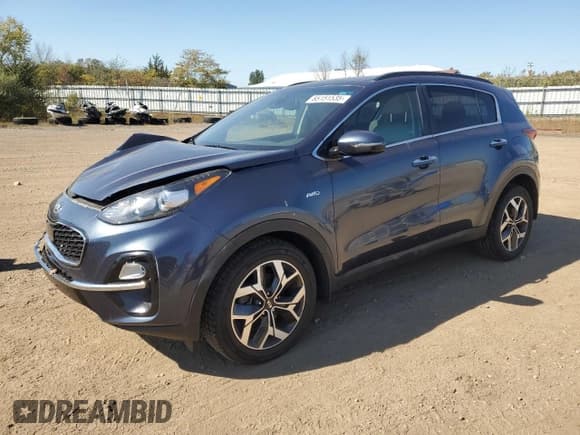 ✅ 2021 Kia Sportage EX • VIN: KNDPNCAC4M7868543 • Lot: 85151535. Wystawiony na Copart z przebiegiem 66 085 mil. Bezpłatny archiwum sprzedaży aukcyjnych z USA i szczegółowy raport historii pojazdu na DreamBid. Zdjęcie 1.