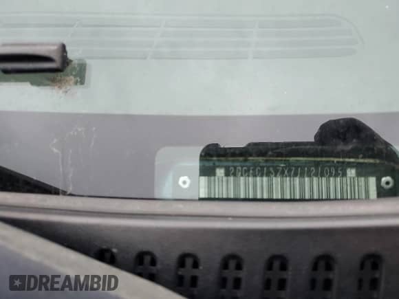 2007 Chevrolet Silverado 1500 LT1 z VIN 2GCEC13ZX71121095, wystawiony jako Copart lot #47680365 z przebiegiem 313 727 mil mil oraz Szkoda całkowita • Salvage title. Historia ofert i sprzedaży dostępna na DreamBid. Obrazek 12.