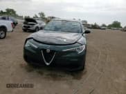 ✅ 2019 Alfa Romeo Stelvio Ti Sport • VIN: ZASPAKBN3K7C30892 • Lot: 68016655. Wystawiony na Copart z przebiegiem 43 106 mil. Bezpłatny archiwum sprzedaży aukcyjnych z USA i szczegółowy raport historii pojazdu na DreamBid. Zdjęcie 13.