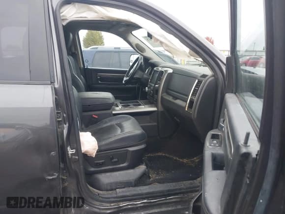 ✅ 2014 Ram 1500 Sport • VIN: 1C6RR7MT9ES359408 • Lot: 43573078. Listed on IAAI with 194,255 mi. Free auction sales archive from the USA and detailed vehicle history report at DreamBid. Image 5.