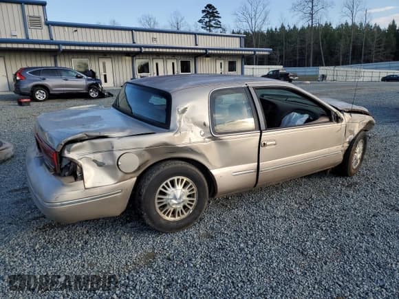 ✅ 1997 Mercury Cougar • VIN: 1MELM6247VH624390 • Lot: 44608505. Wystawiony na Copart z przebiegiem 252 754 mil. Bezpłatny archiwum sprzedaży aukcyjnych z USA i szczegółowy raport historii pojazdu na DreamBid. Zdjęcie 3.