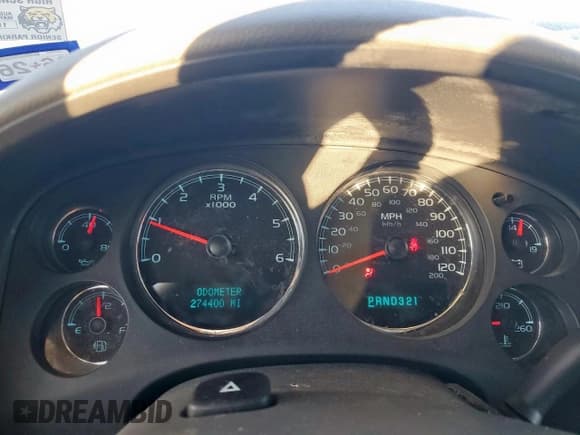 ✅ 2008 Chevrolet Silverado 1500 LTZ • VIN: 2GCFK13Y681305501 • Lot: 90853265. Listed on Copart with 274,400 mi. Free auction sales archive from the USA and detailed vehicle history report at DreamBid. Image 9.