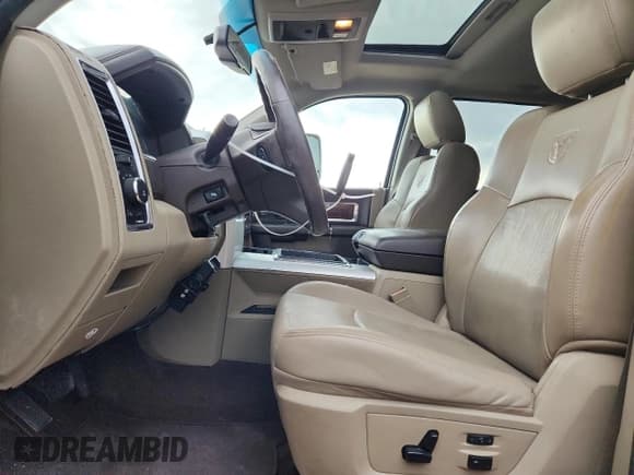 ✅ 2010 Dodge 3500 SLT • VIN: 3D73Y3CL0AG150447 • Lot: 64203815. Listed on Copart with 326,405 mi. Free auction sales archive from the USA and detailed vehicle history report at DreamBid. Image 7.