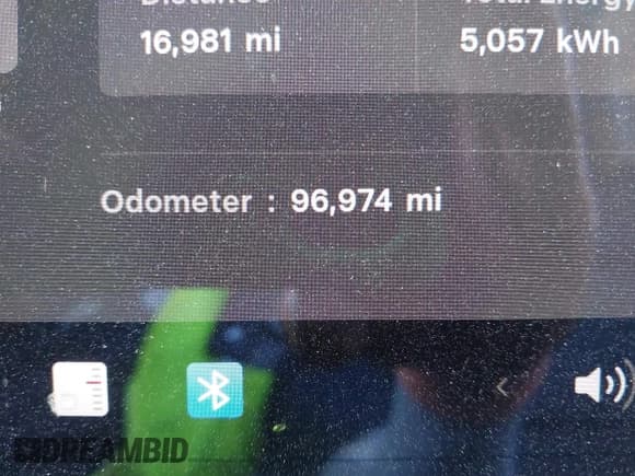 ✅ 2020 Tesla Model 3 Long Range • VIN: 5YJ3E1EB2LF710425 • Lot: 43072960. Wystawiony na IAAI z przebiegiem 96 974 mil. Bezpłatny archiwum sprzedaży aukcyjnych z USA i szczegółowy raport historii pojazdu na DreamBid. Zdjęcie 16.