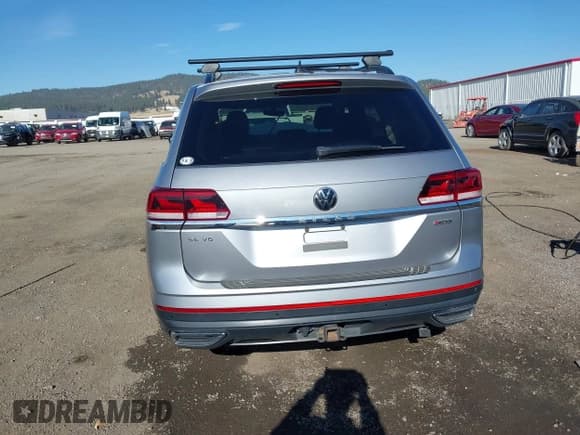 ✅ 2021 Volkswagen Atlas SE • VIN: 1V2KR2CA9MC516634 • Лот: 43514606. Опубликован ранее на IAAI с пробегом 122 711 миль. Бесплатный доступ к архиву аукционных продаж из США и подробный отчёт об истории автомобиля на DreamBid. Изображение 16.