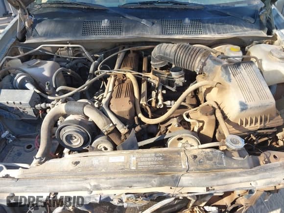 ✅ 1995 Jeep Grand Cherokee Laredo • VIN: 1J4GZ58S9SC569349 • Lot: 43305892. Listed on IAAI with 209,279 mi. Free auction sales archive from the USA and detailed vehicle history report at DreamBid. Image 10.