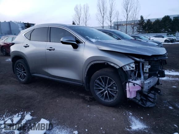 ✅ 2022 Lexus NX 350h Premium • VIN: 2T2GKCEZ3NC001671 • Lot: 72226562. Wystawiony na Copart z przebiegiem 10 602 mil. Bezpłatny archiwum sprzedaży aukcyjnych z USA i szczegółowy raport historii pojazdu na DreamBid. Zdjęcie 4.