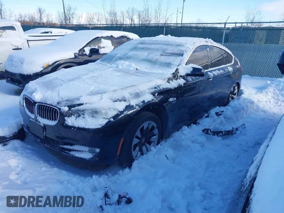 ✅ 2011 BMW 5 Series 535i Gran Turismo xDrive • VIN: WBASP2C50BC337130 • Лот: 41600050. Опубликован ранее на IAAI с пробегом 134 187 миль. Бесплатный доступ к архиву аукционных продаж из США и подробный отчёт об истории автомобиля на DreamBid. Изображение 2.