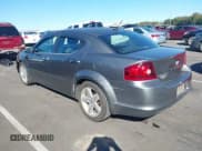 ✅ 2013 Dodge Avenger SE • VIN: 1C3CDZAB3DN664781 • Лот: 43456987. Опубликован ранее на IAAI с пробегом 135 579 миль. Бесплатный доступ к архиву аукционных продаж из США и подробный отчёт об истории автомобиля на DreamBid. Изображение 3.