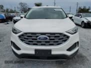 ✅ 2019 Ford Edge Titanium • VIN: 2FMPK4K95KBC35745 • Lot: 91810835. Wystawiony na Copart z przebiegiem 155 319 mil. Bezpłatny archiwum sprzedaży aukcyjnych z USA i szczegółowy raport historii pojazdu na DreamBid. Zdjęcie 5.
