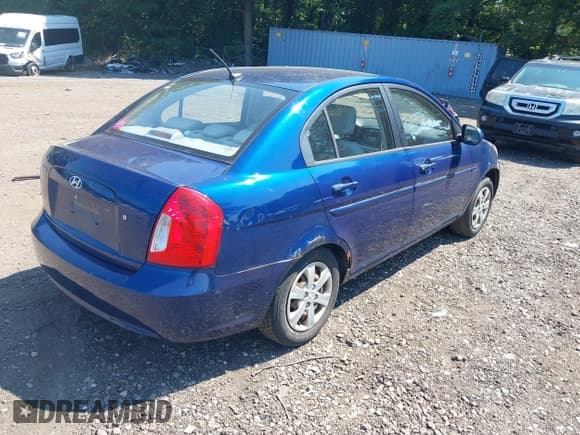 ✅ 2011 Hyundai Accent GLS • VIN: KMHCN4AC1BU611371 • Лот: 42754649. Опубликован ранее на IAAI с пробегом 140 460 миль. Бесплатный доступ к архиву аукционных продаж из США и подробный отчёт об истории автомобиля на DreamBid. Изображение 4.