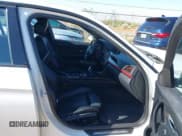 ✅ 2012 BMW 3 Series 328i • VIN: WBA3A5G52CNP15813 • Lot: 42651179. Listed on IAAI with 110,106 mi. Free auction sales archive from the USA and detailed vehicle history report at DreamBid. Image 5.