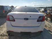 ✅ 2013 Ford Police Interceptor • VIN: 1FAHP2M89DG198137 • Лот: 71433475. Опубликован ранее на Copart с пробегом 123 582 миль. Бесплатный доступ к архиву аукционных продаж из США и подробный отчёт об истории автомобиля на DreamBid. Изображение 6.