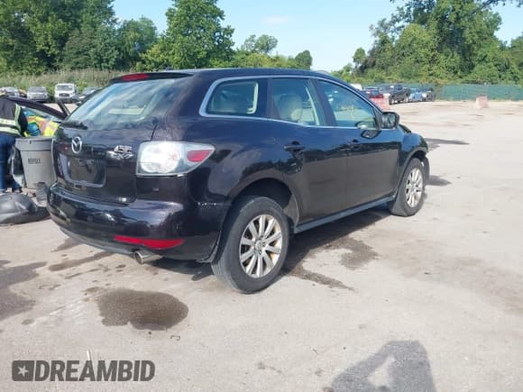 ✅ 2010 Mazda CX-7 SV • VIN: JM3ER2WM2A0339787 • Лот: 43108570. Опубликован ранее на IAAI с пробегом 210 217 миль. Бесплатный доступ к архиву аукционных продаж из США и подробный отчёт об истории автомобиля на DreamBid. Изображение 4.